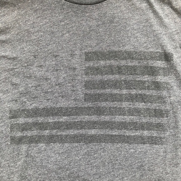 USA Flag Charcoal Gray Cotton/Poly T-Shirt Medium - Picture 3 of 15